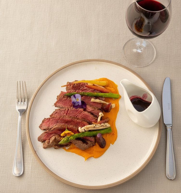 Beef fillet tagliata with roasted vegetables